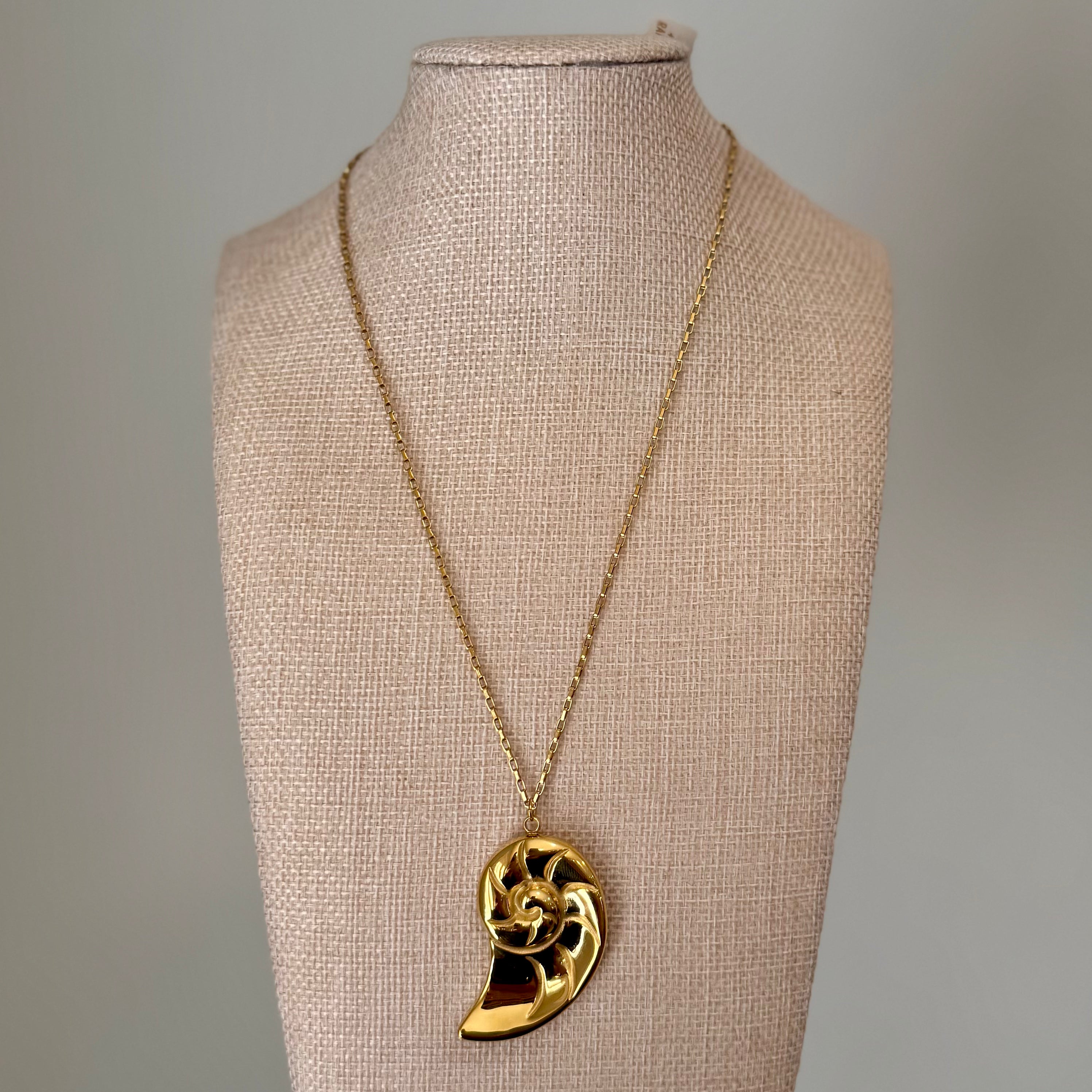 The Janie Shell Necklace