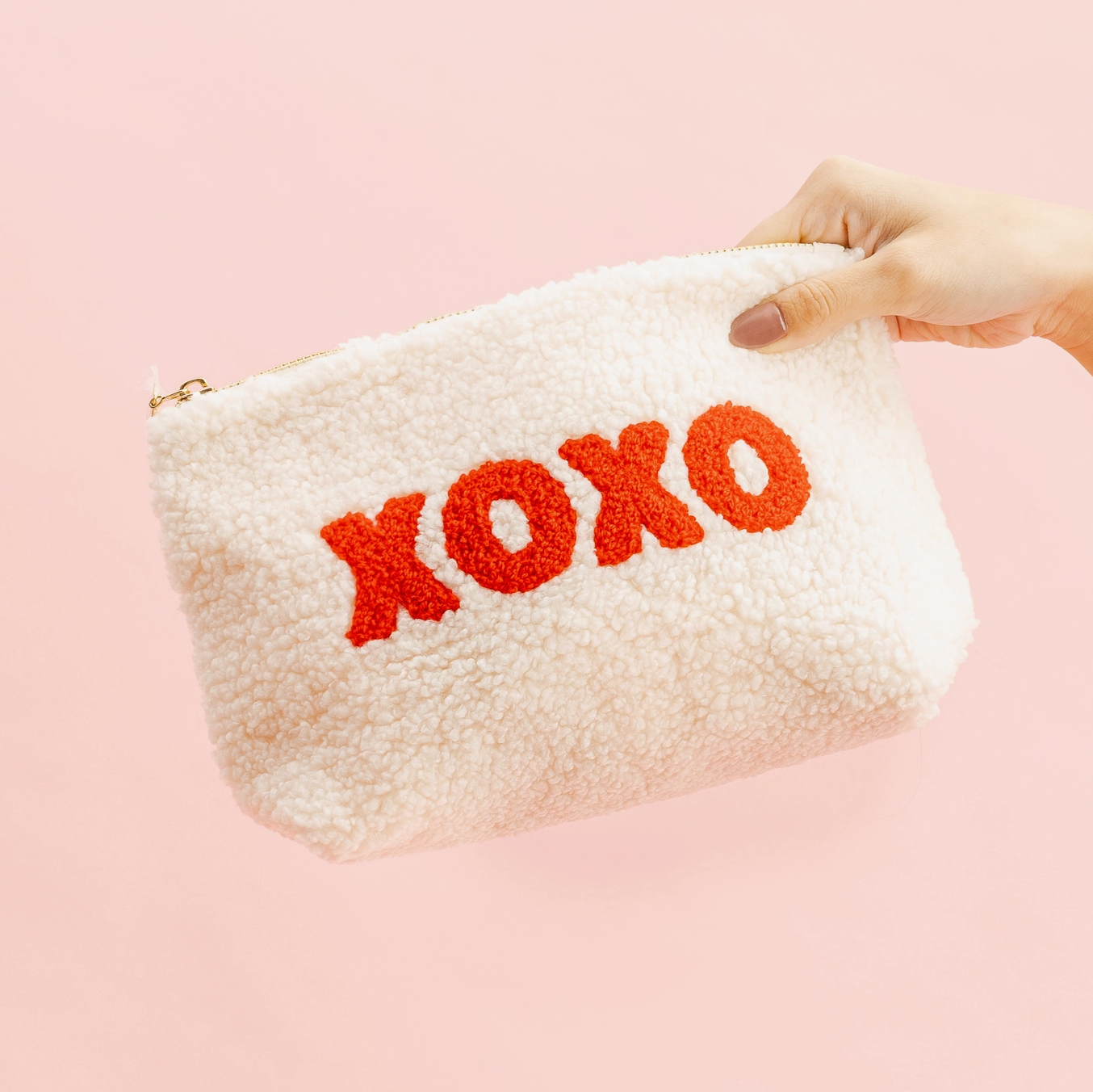 "XOXO" Teddy Pouch
