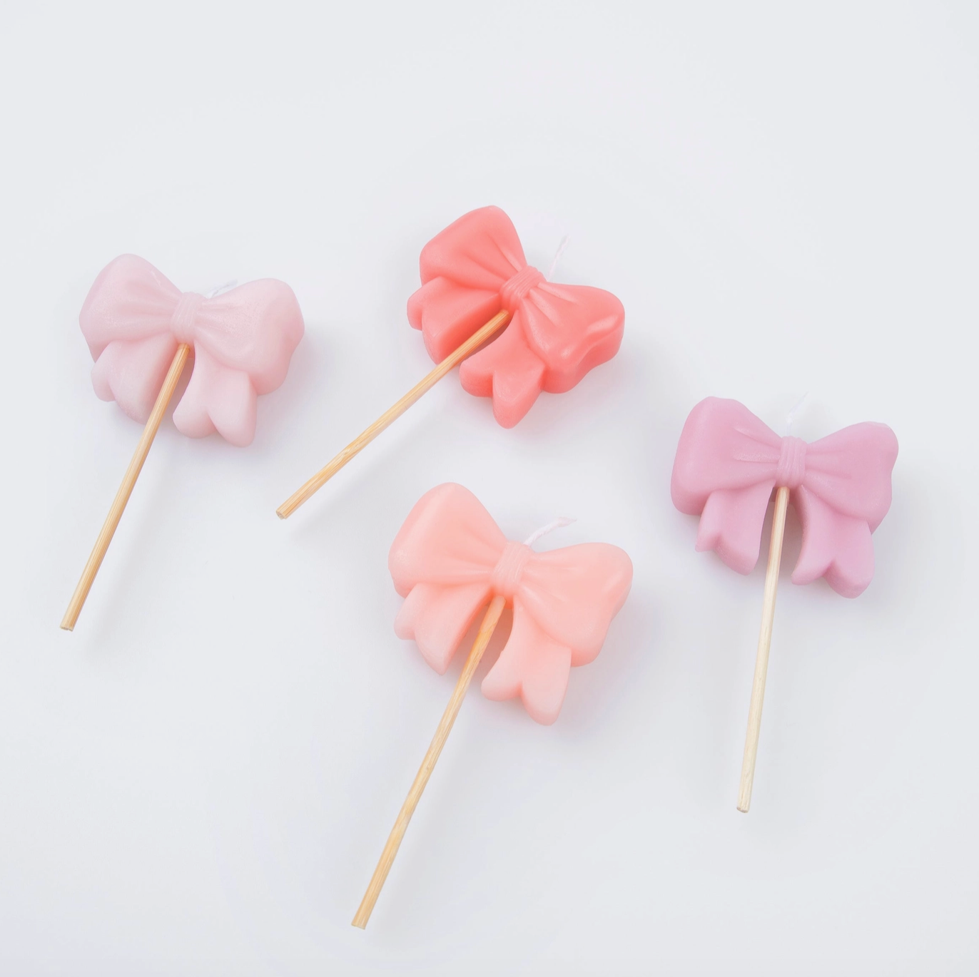 Pink Bow Candles