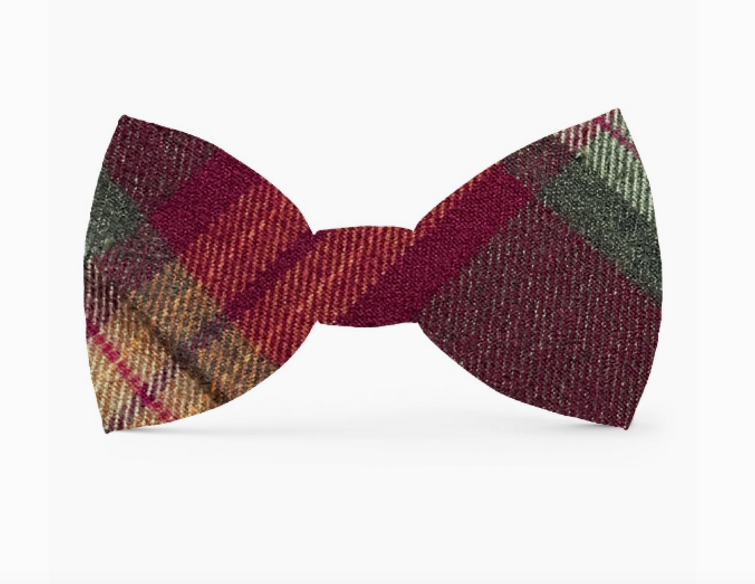 Orchard Flannel Dog Bowtie