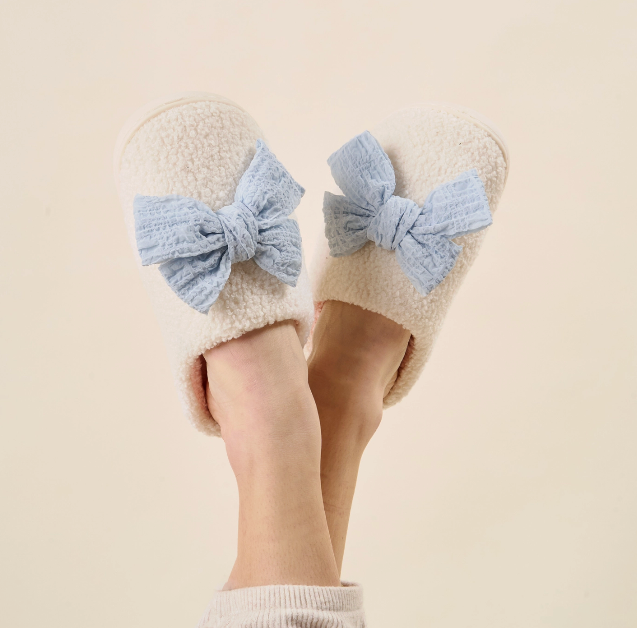 Light Blue Bow Slipper