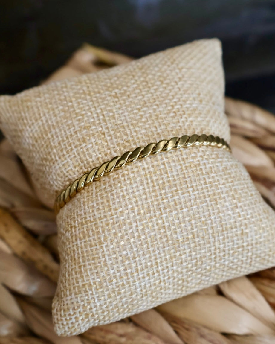 The Squan Cuff
