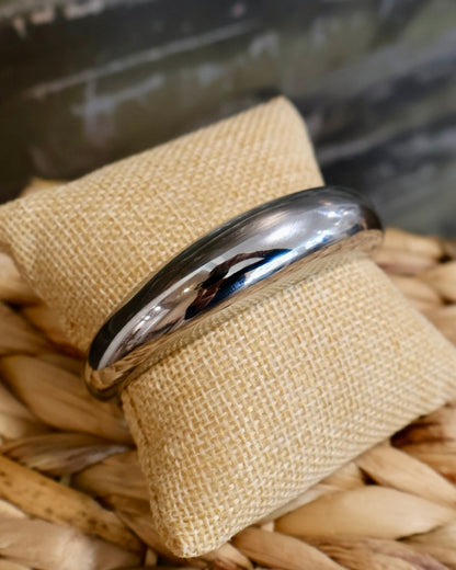 The Alex Bangle
