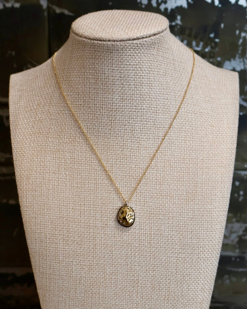 The Everly Necklace