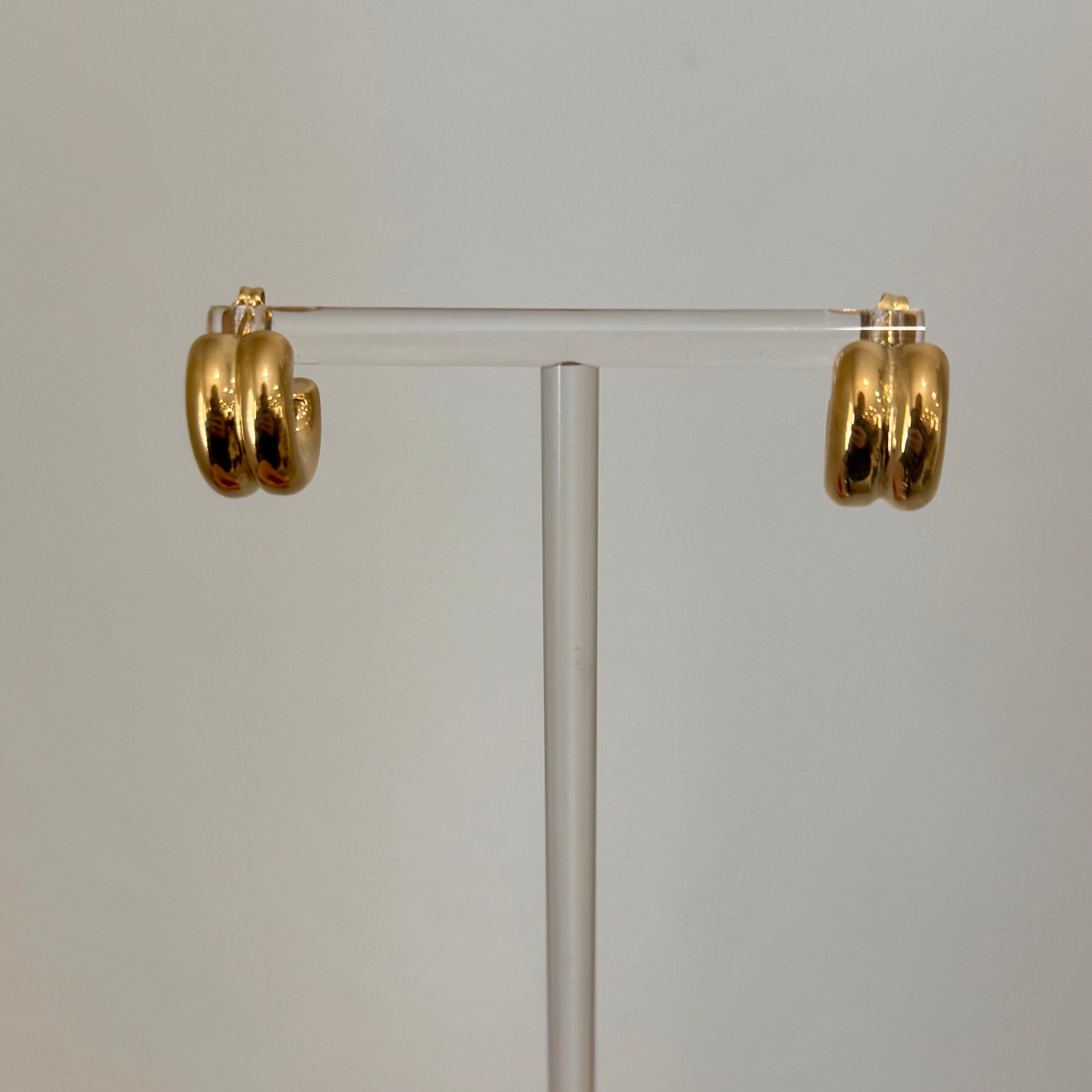 The Double Barrel Huggies