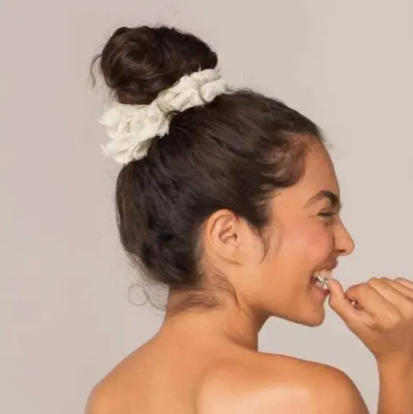 Frayed Linen Brunch Scrunchie