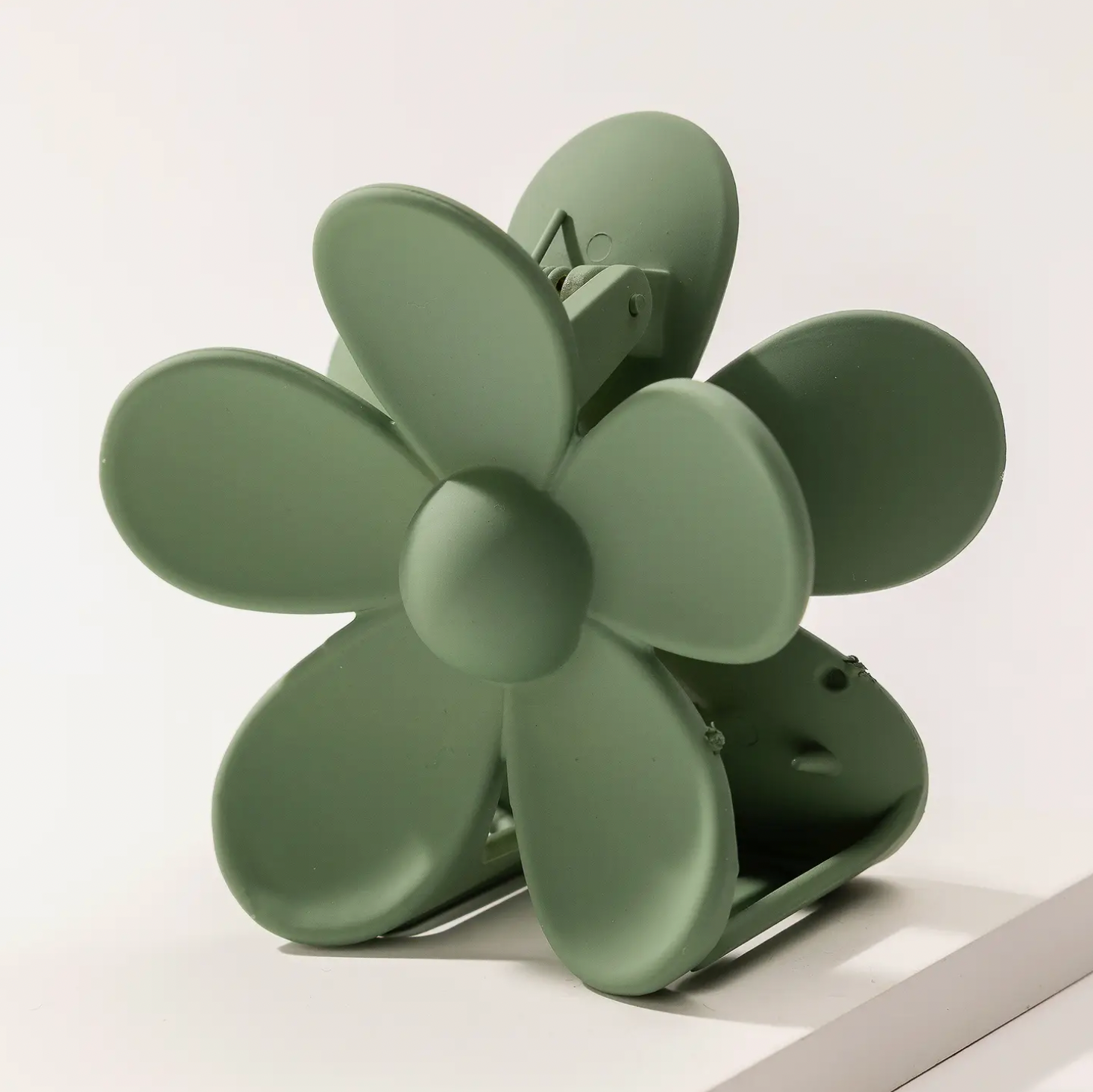&quot;Olive&quot; Claw Hair Clip