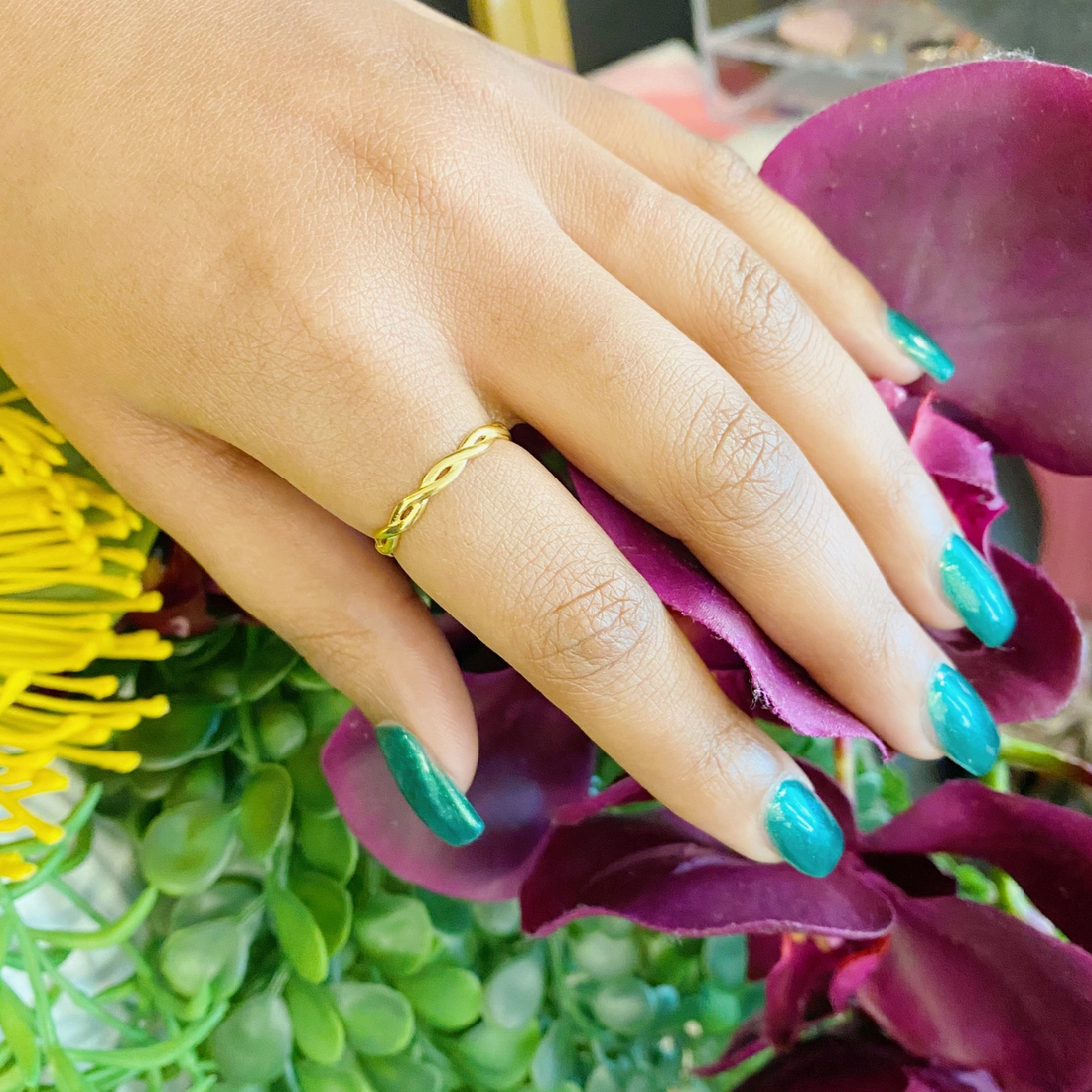 Dainty Twisted Rope Ring