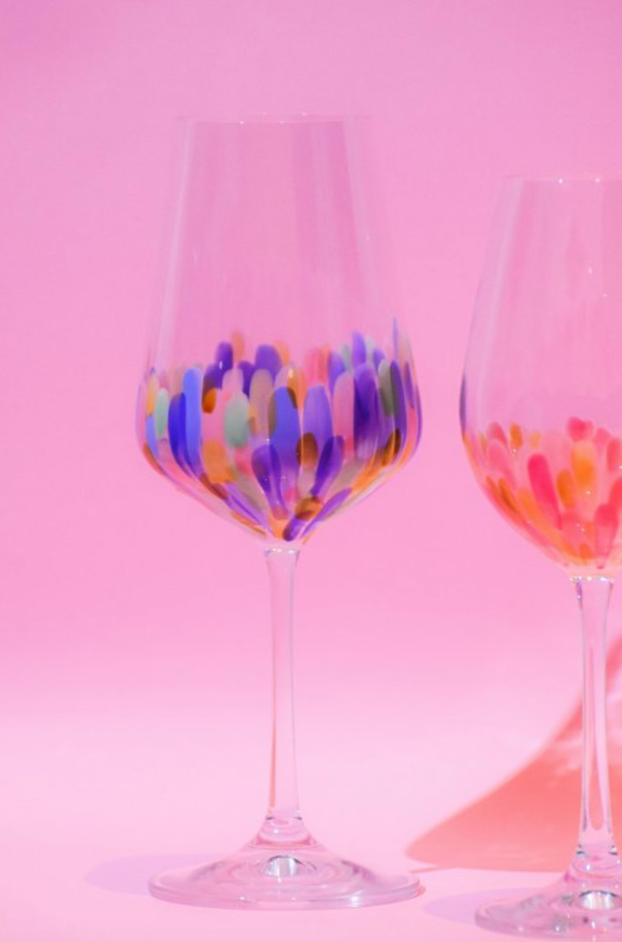 Set of 2 Hand Painted Wine Glass in Flamingo