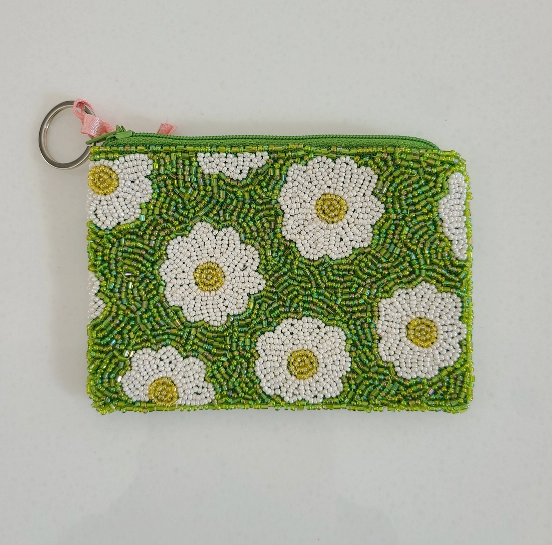 Daisy Beaded Pouch